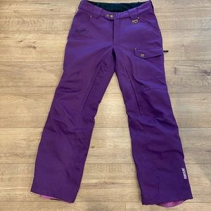 Women’s ski pants